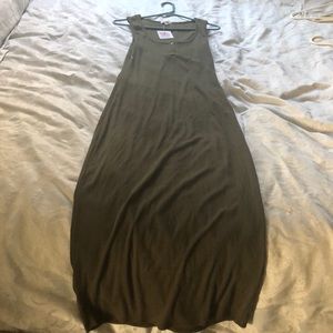 Heart&Hips luxury green maxi dress